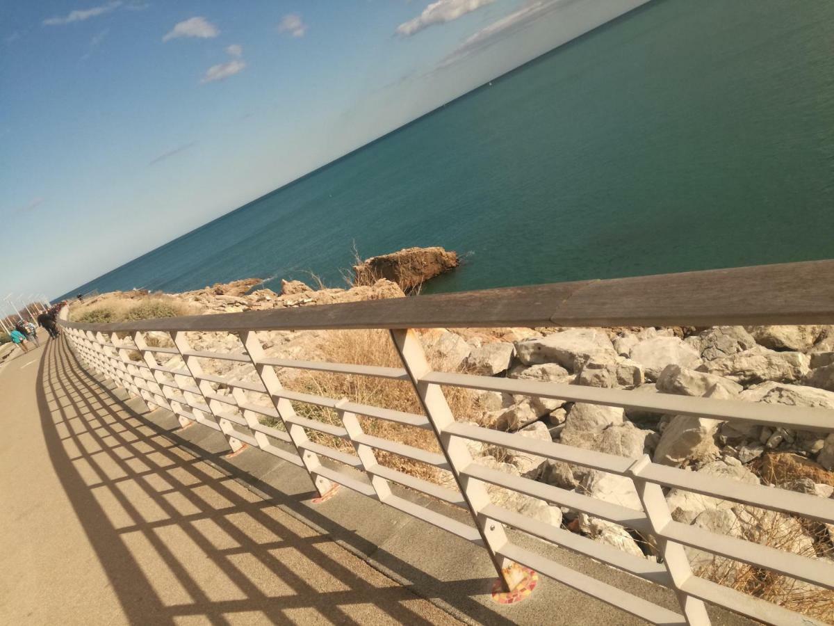483 Chemin De Saint-Clair Apartment Sete Luaran gambar